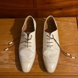 Gently used dress shoes